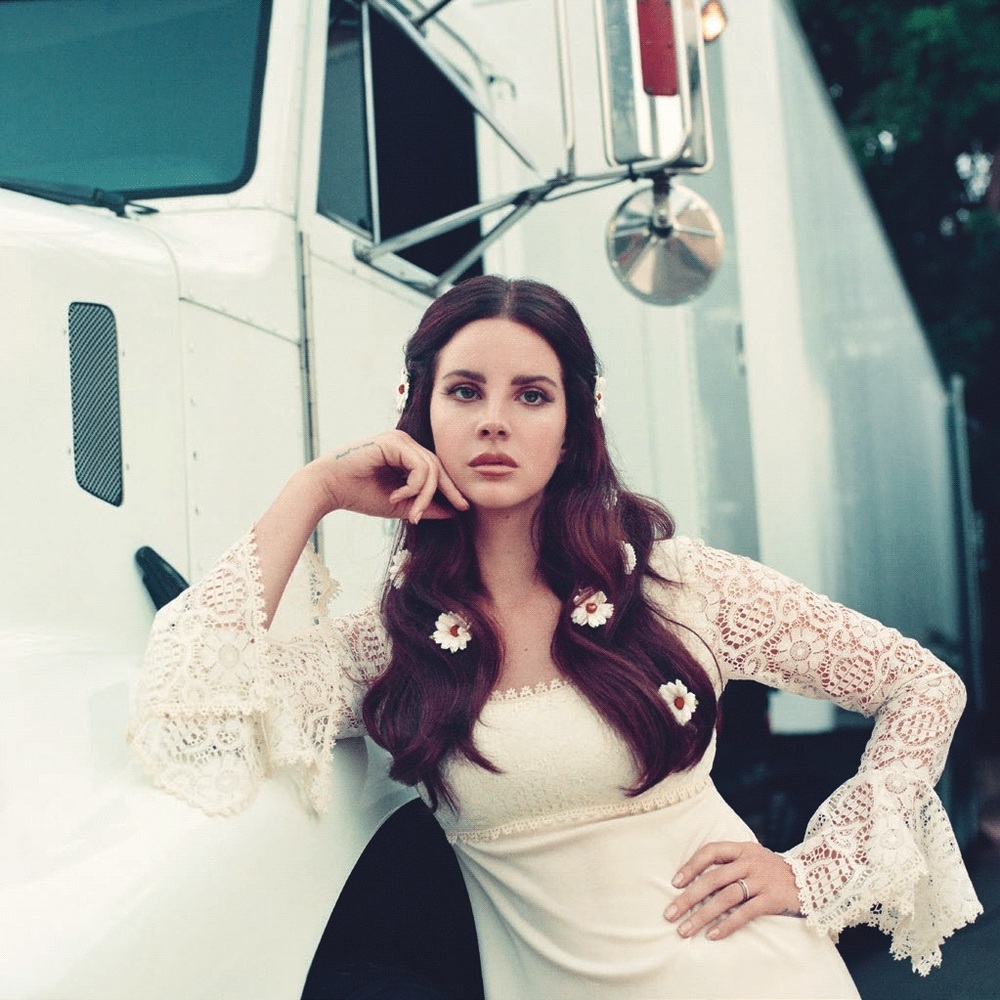 White lace long sleeve short dress